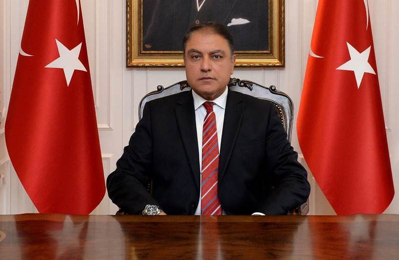 Geçtiğimiz hafta içerisinde Edirne Valiliği görevine atanan Dr. Mehmet Tekinarslan