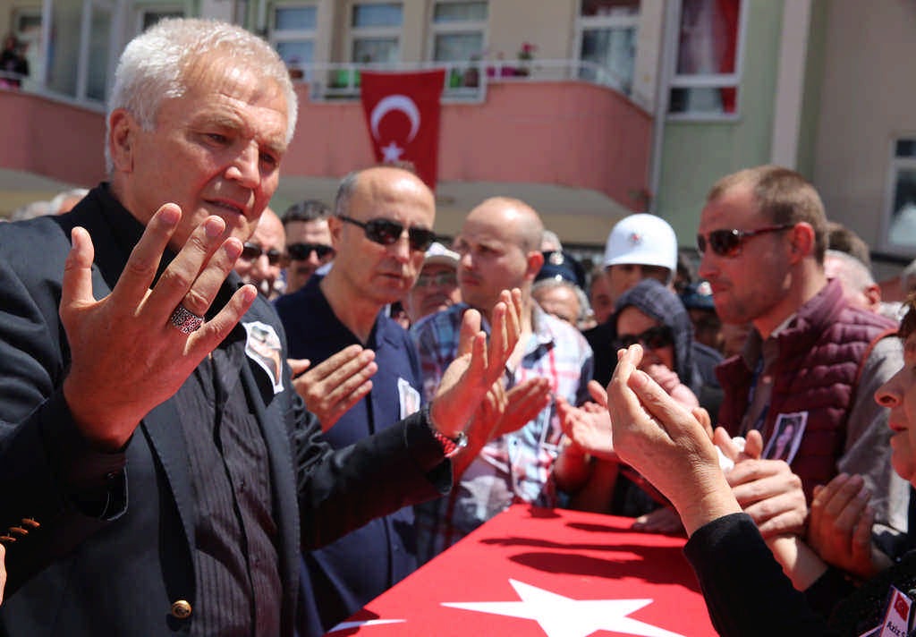 Mardin'in Midyat ilçesinde Emniyet Müdürlüğü Binası'na yönelik terör saldırısında şehit
