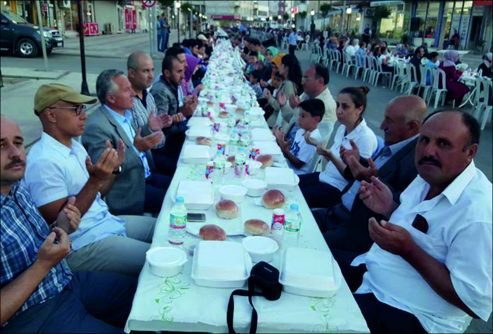 Türkiye’nin dört bir yanında olduğu gibi bölgemizde de Kaymakamlık Sosyal