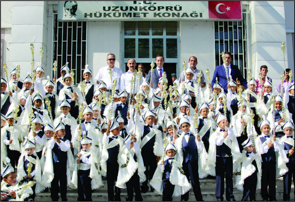 Uzunköprü Kaymakamlığı Sosyal Yardımlaşma ve Dayanışma Vakfınca düzenlenen ve geleneksel