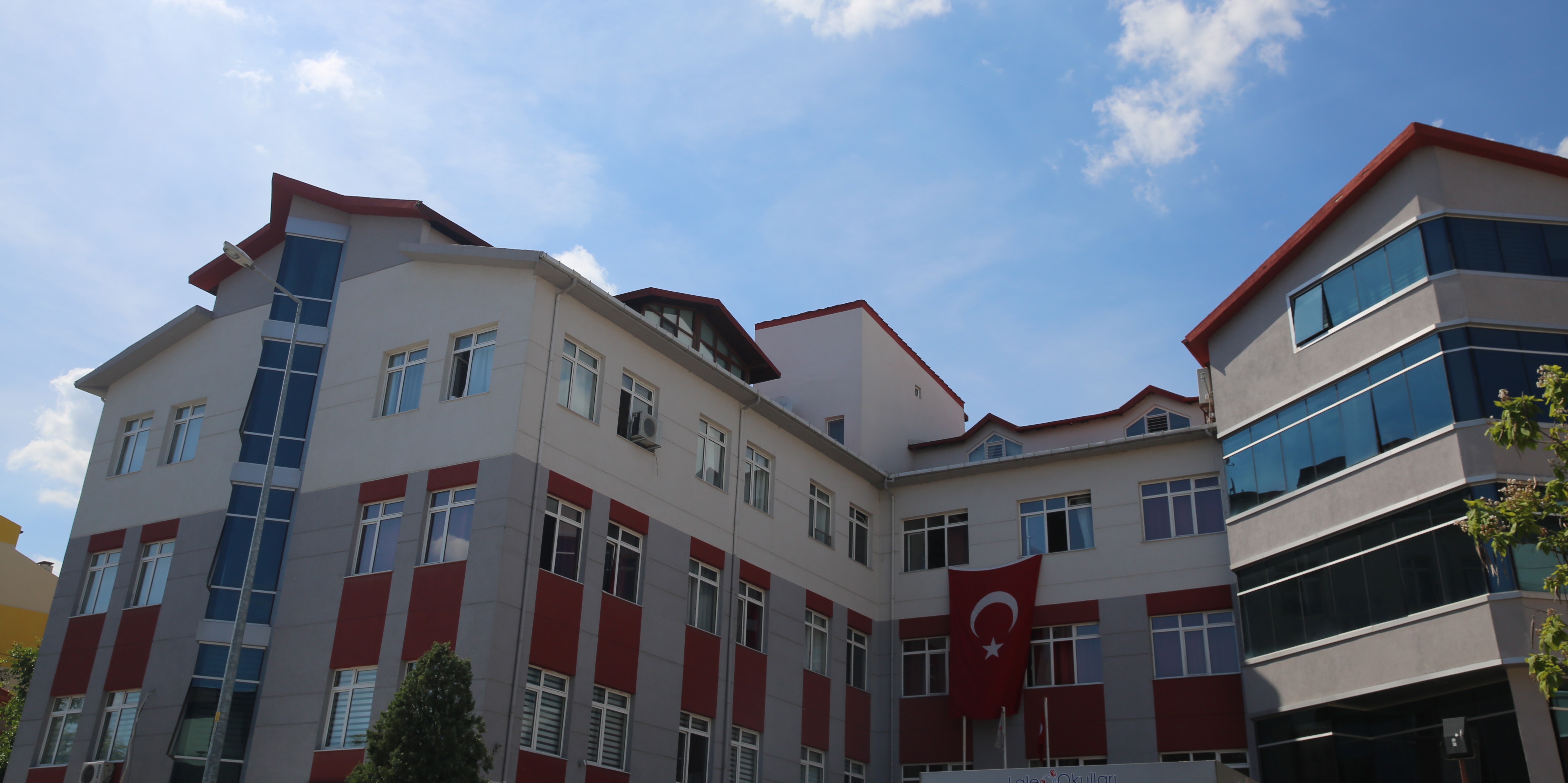 Edirne’de faaliyet gösteren 3 şirket ile bir vakıf ve derneğe