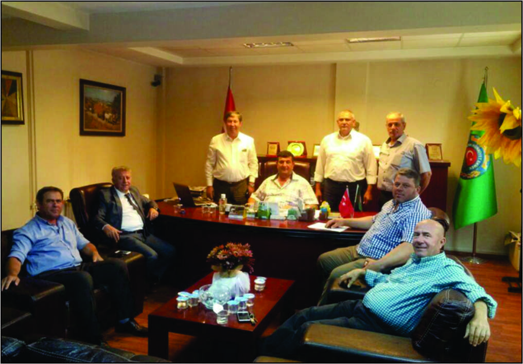 Milli iradeye yönelik darbe girişimine karşı ilk andan itibaren net