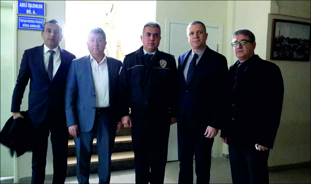 Belediye Başkanı Av. Enis İşbilen Uzunköprü İlçe Emniyet Müdürlüğünde taziye