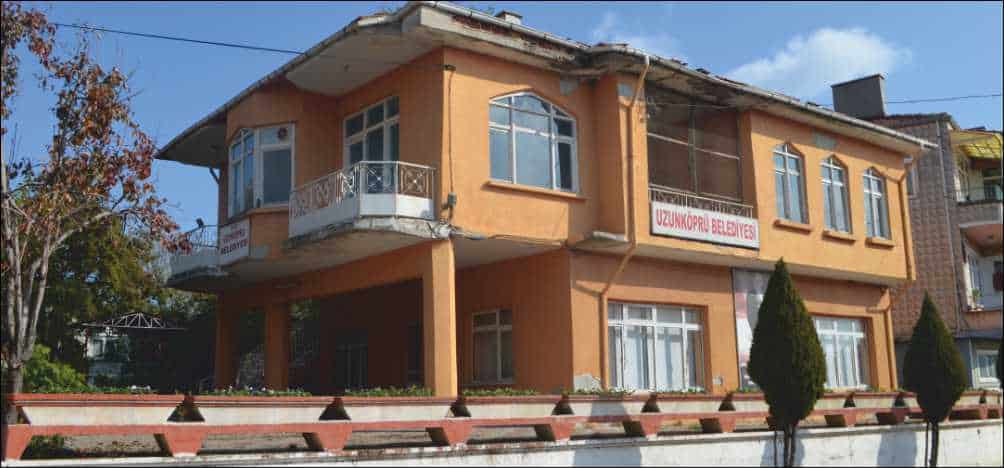 Bir zamanlar ilçemizin en büyük beldesi, Uzunköprü’nün gözbebeği olan şimdiki