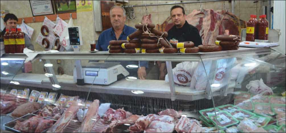 Uzunköprü’nün 45 yıllık kasabı Kazım Çetin, hükümetin ucuz et projesi