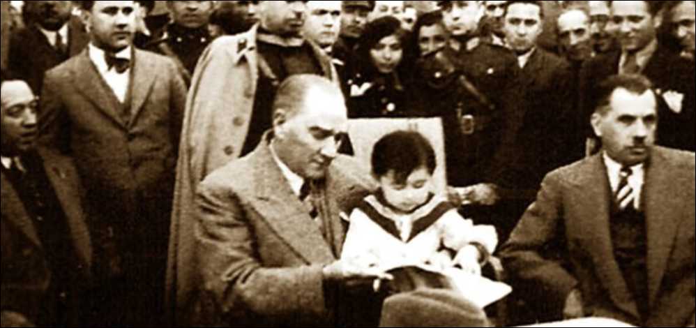 Bugün 24 Kasım öğretmenler günü. Büyük Önder Atatürk’ün millet Mektepleri