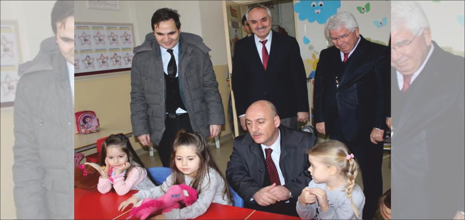 Edirne İl Milli Eğitim Müdürü Hakan CIRIT, beraberinde İl Milli