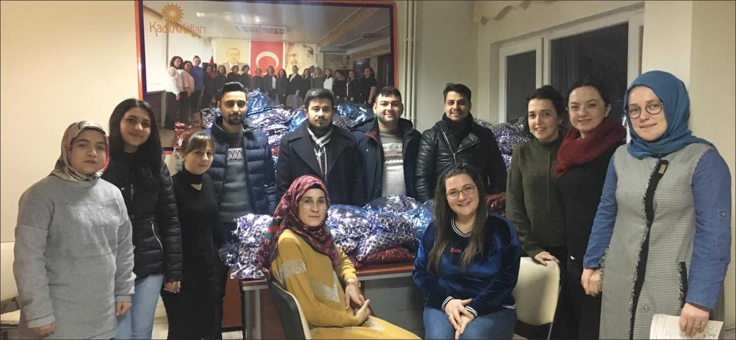 Uzunköprü AK Parti Uzunköprü Gençlik Kollarının başlattığı ‘Sen Üşürsen Ben