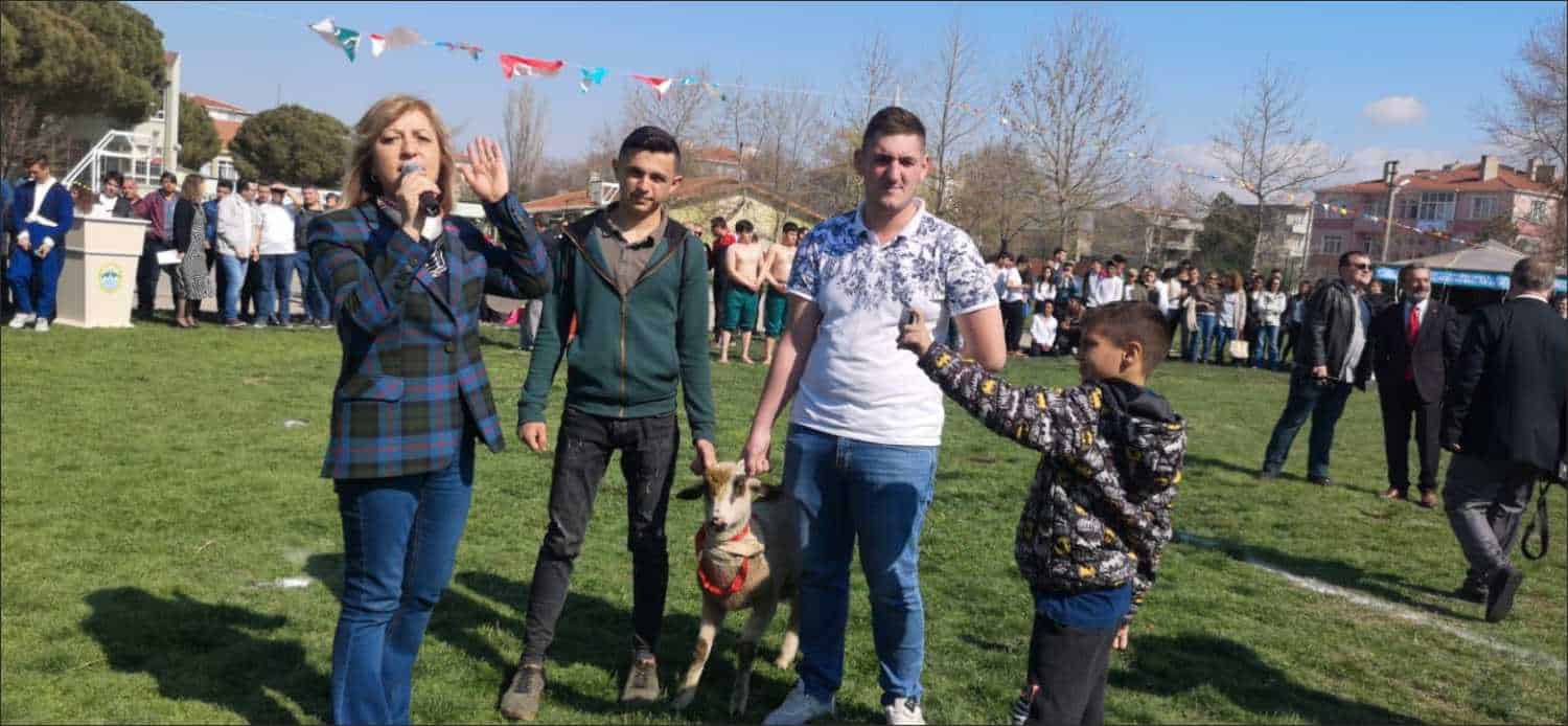 AK Parti Uzunköprü Belediye Başkan adayı Azbiye Ataş, Uzunköprü Mimar