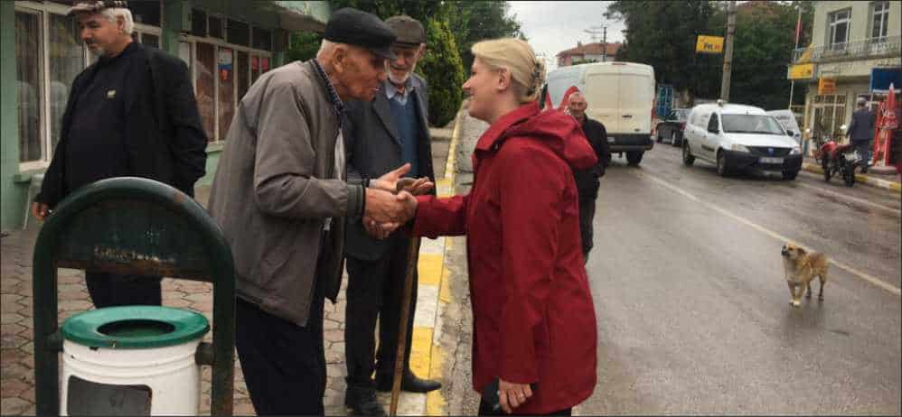 Uzunköprü Belediye Başkanı Özlem Becan, birtakım çalışmaları yerinde incelemek üzere