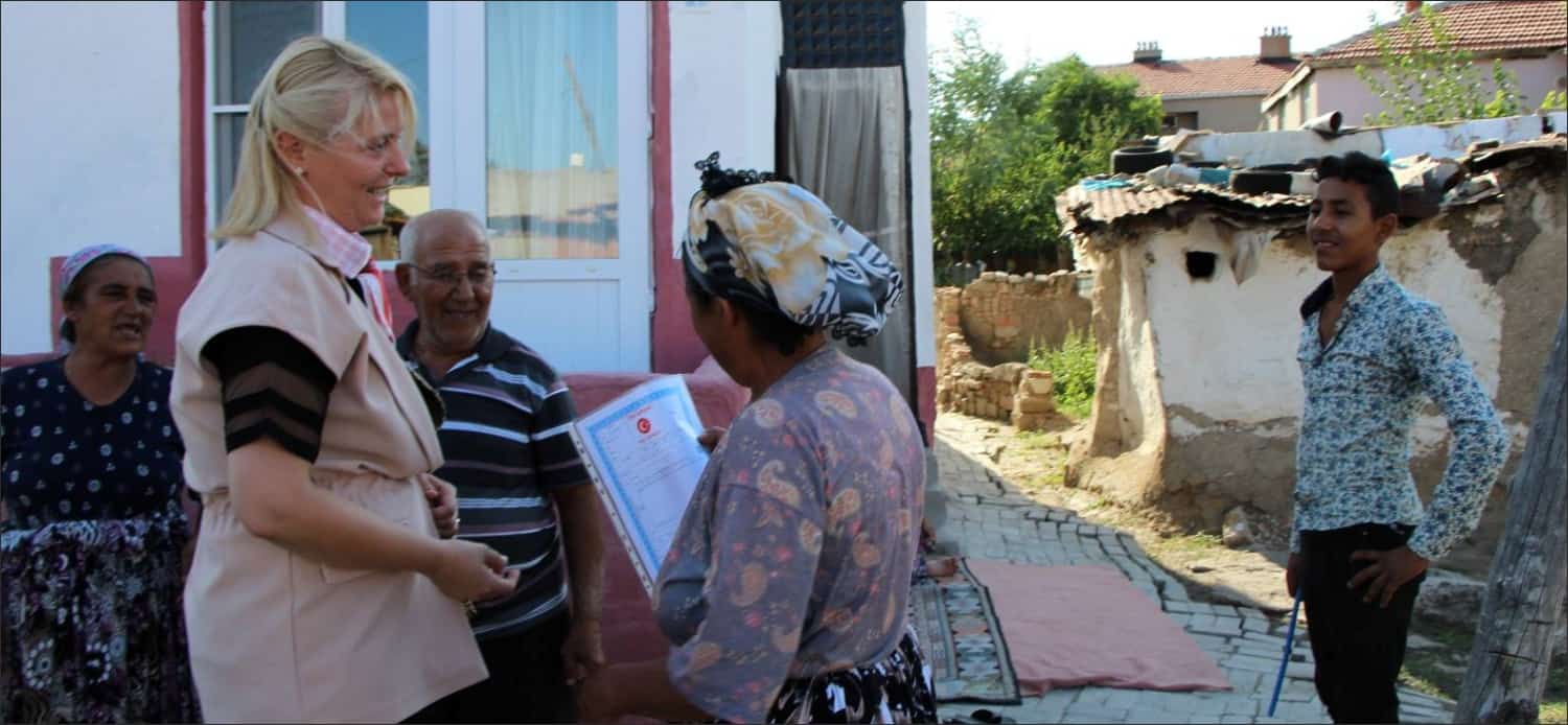 30 yıl önce Mesçit Mahallesinde yaşayan dar gelirli vatandaşlara verilen