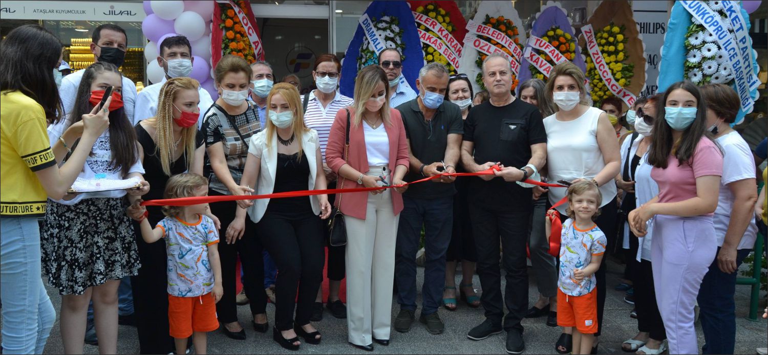 Uzunköprü’de son dönemde özlediğimiz işyeri açılışlarına bir yenisi daha eklendi.
