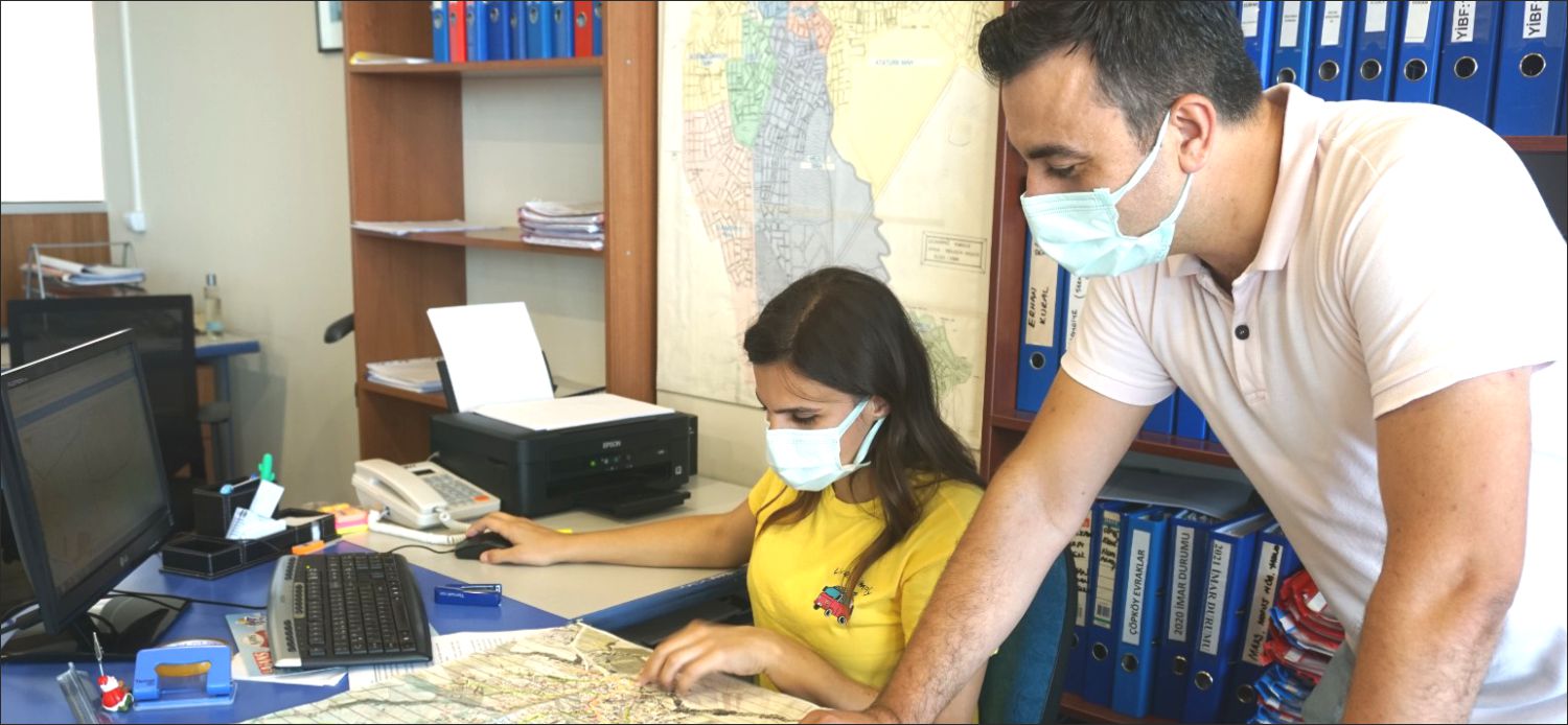 Uzunköprü Belediyesi tarafından ilçe genelindeki cadde ve sokak tabelalarının ve