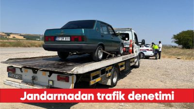 Uzunköprü Jandarma Komutanlığı ekiplerinin trafik denetimleri sürüyor.