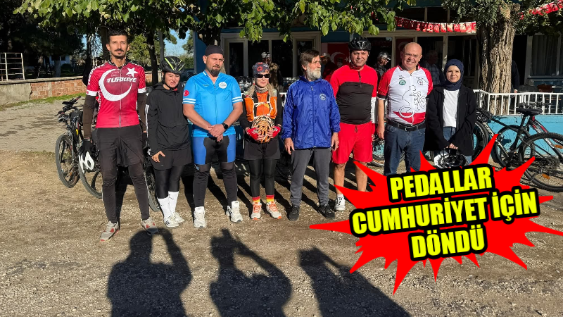 Cumhuriyetimizin 102. yılı dolu dolu coşkuyla kutlanırken, Uzunköprü ilçesine bağlı