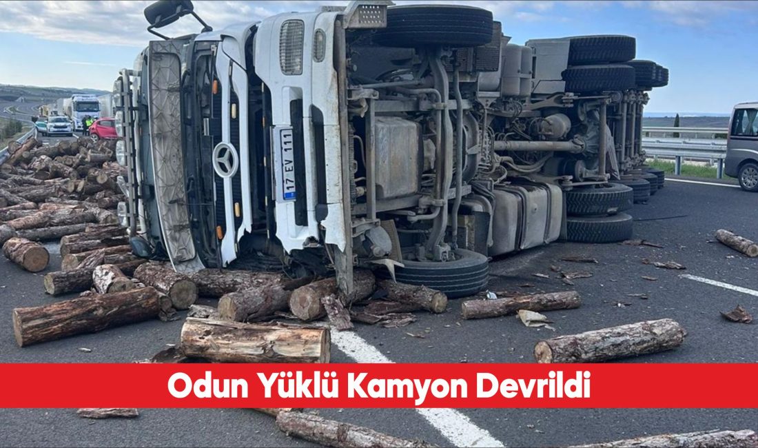 Çanakkale’nin Gelibolu ilçesi otobanda meydana gelen trafik kazasında odun yüklü