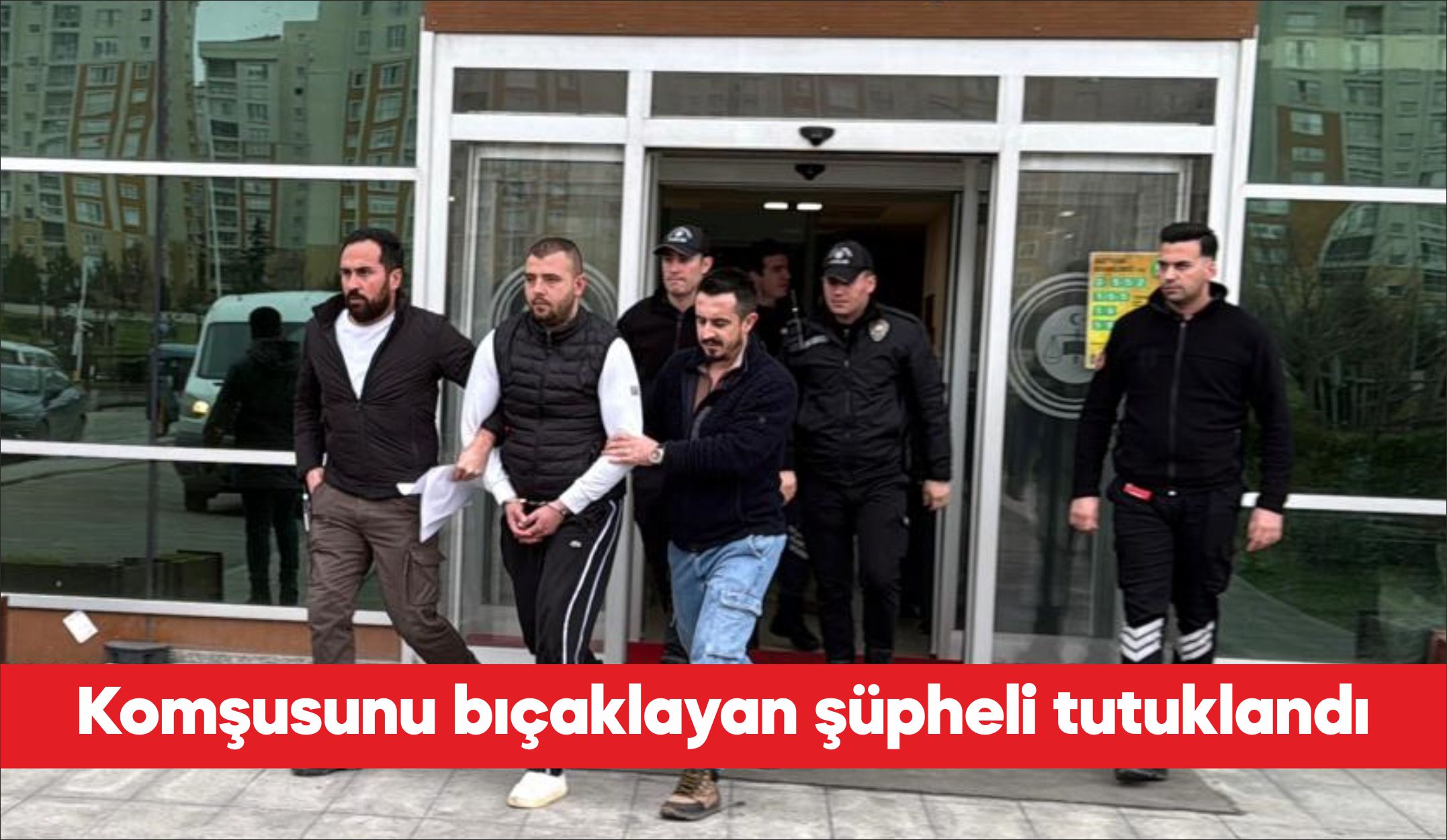 Tekirdağ’ın Çorlu ilçesinde, aynı apartmanda yaşayan komşusunu bıçakla yaralayan şüpheli