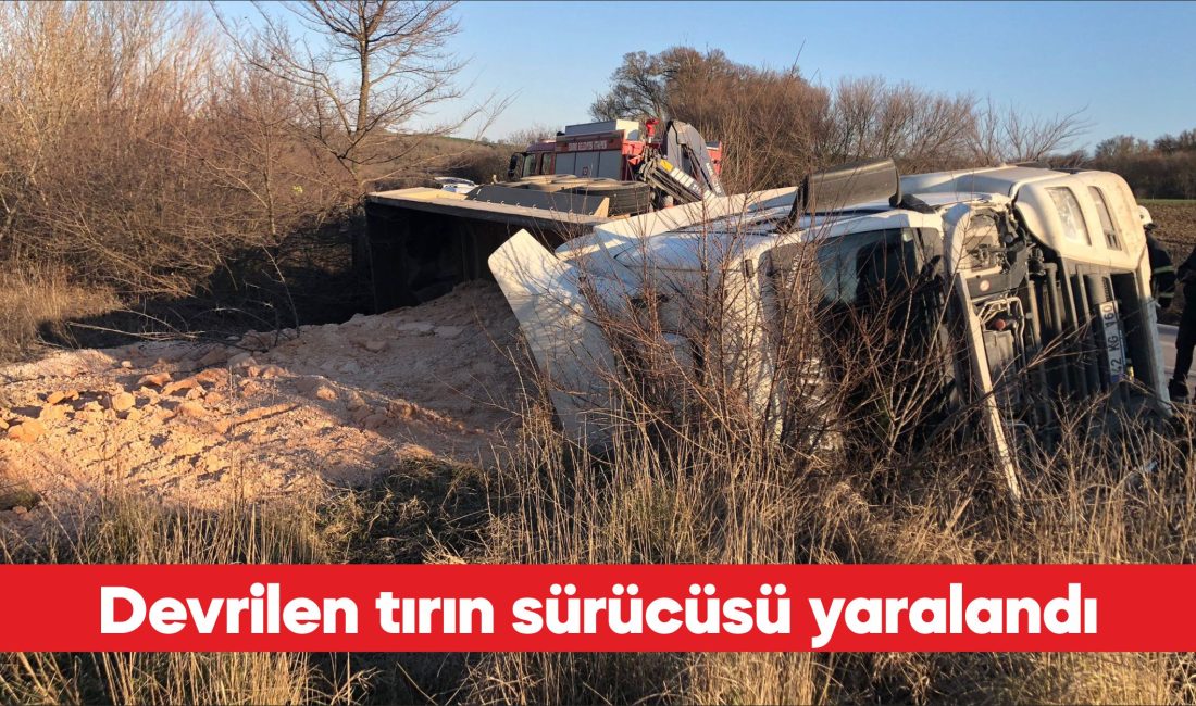 Edirne’de devrilen tırın sürücüsü yaralandı. K.Ş. idaresindeki 42 KG 160