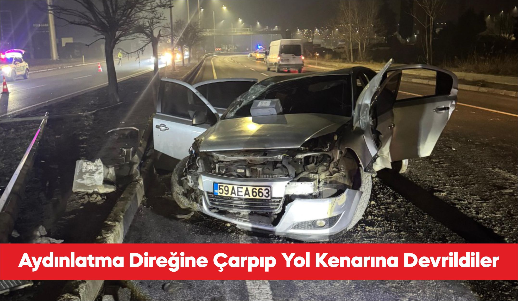 Tekirdağ’da aydınlatma direğine çarpan otomobildeki 3 kişi yaralandı. Eski Malkara