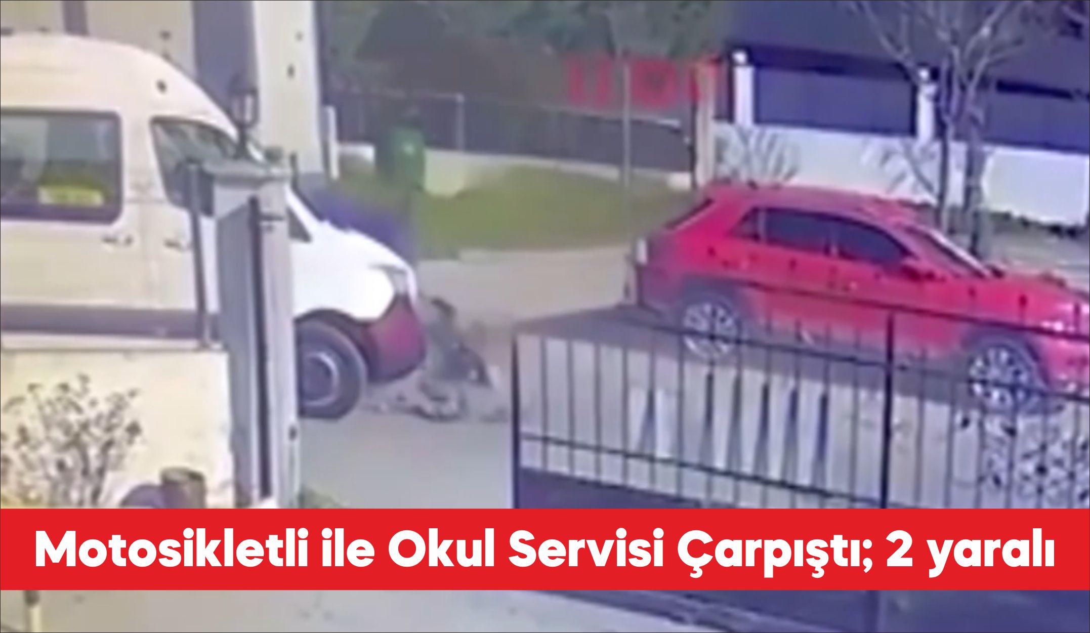 Tekirdağ’ın Çorlu ilçesinde motosiklet ile okul servis minibüsünün çarpıştığı kazada