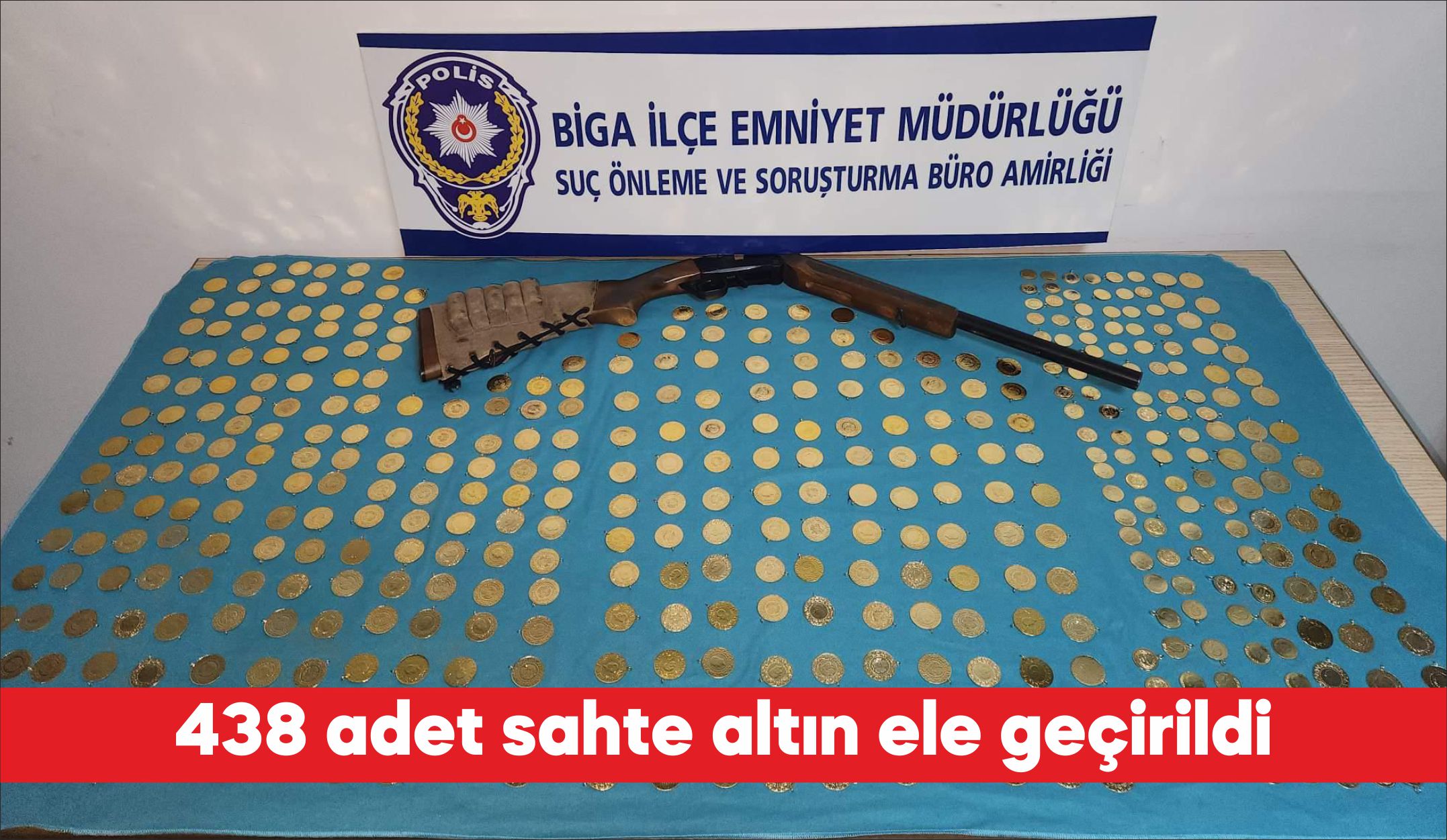 Çanakkale’nin Biga ilçesinde bir kuyumcuya sahte altın satmaya çalıştığı iddia