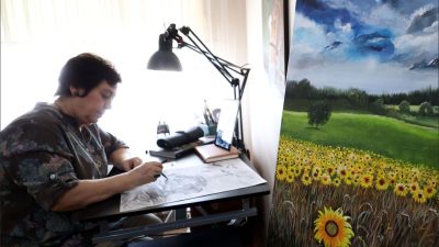 Kırklareli’nde yaşayan 65 yaşındaki İnci Erköy, ortaokul öğretmeninin yönlendirmesiyle başladığı