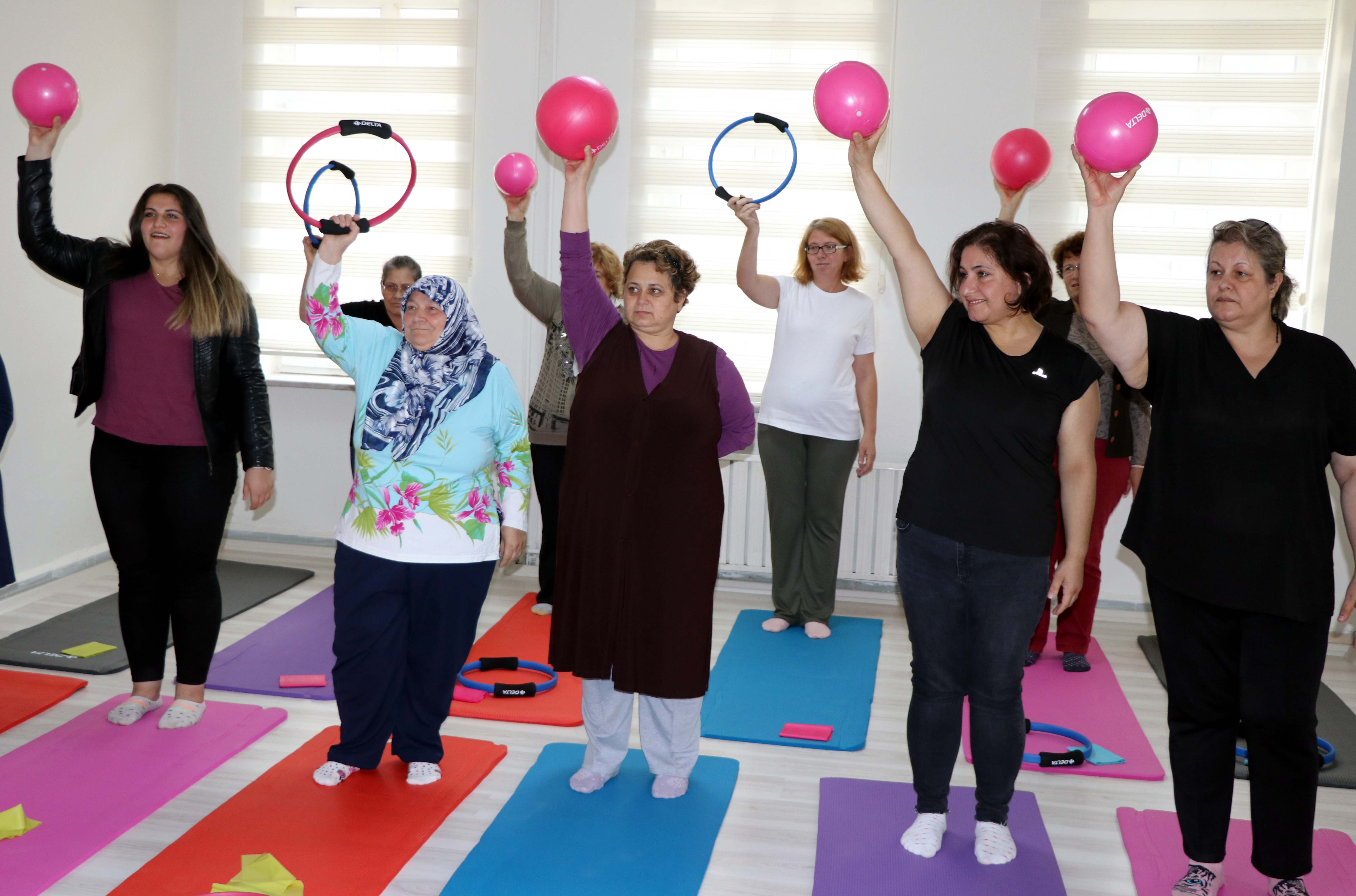 Edirne Sağlık Müdürlüğü Selimiye Aile Sağlığı Merkezi koordinesinde, sağlıklı kilo