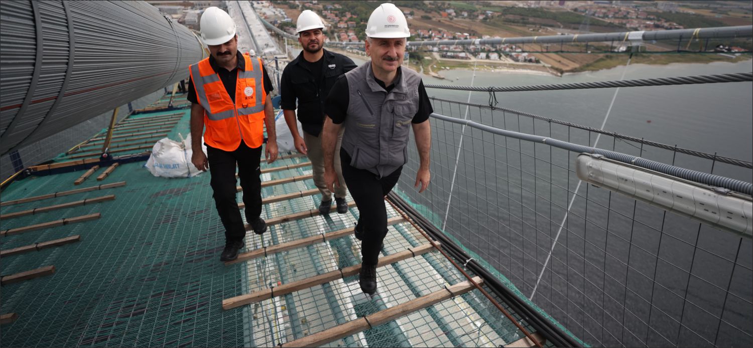 Türkiye’nin en büyük yatırımlarından biri olan 1915 Çanakkale Köprüsü inşaatında