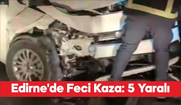 Keşan ilçesinde iki otomobilin çarpıştığı kazada 5 kişi yaralandı