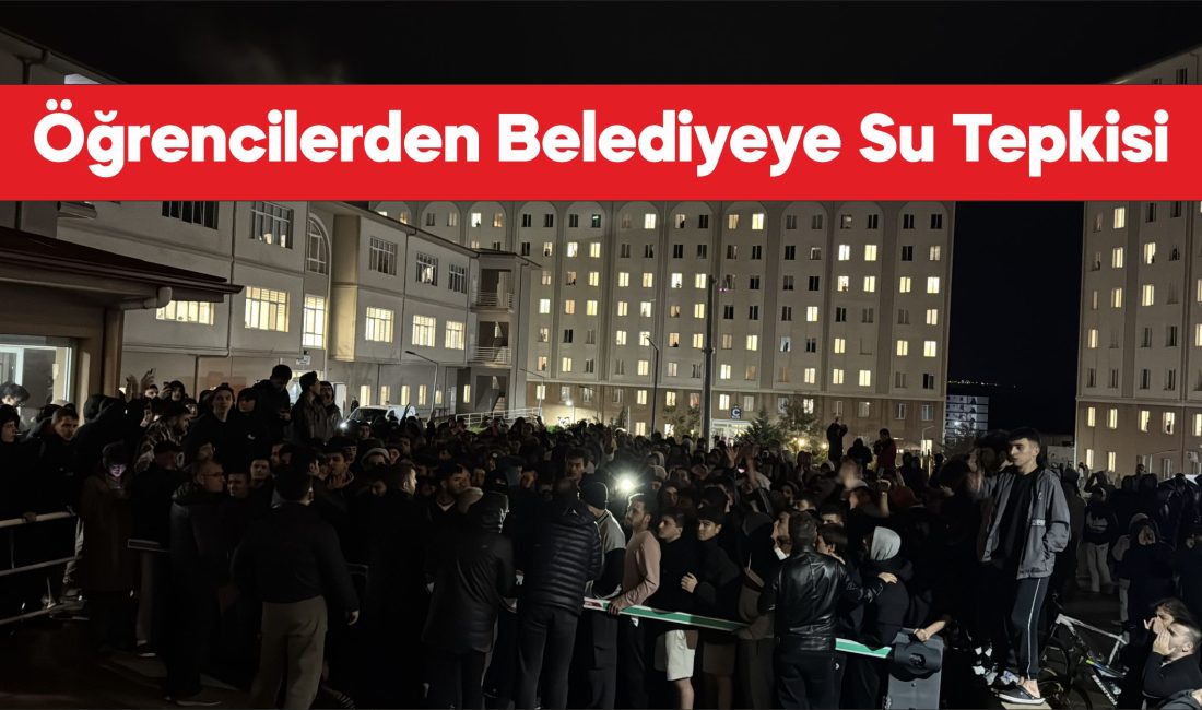 Edirne'de öğrenci yurdunda "su kesintisi" protestosu