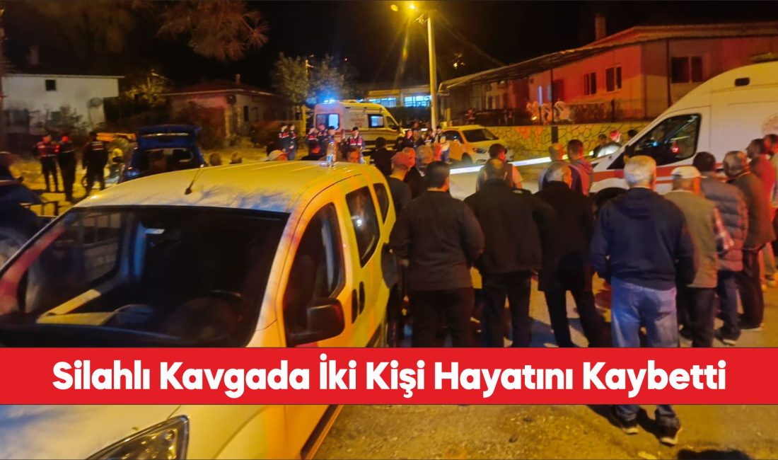 Edirne'nin Enez ilçesinde çıkan silahlı kavgada 2 kişi yaşamını yitirdi.