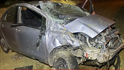 Edirne’nin Keşan ilçesinde takla atan otomobilde bulunan 2 kişi yaralandı.