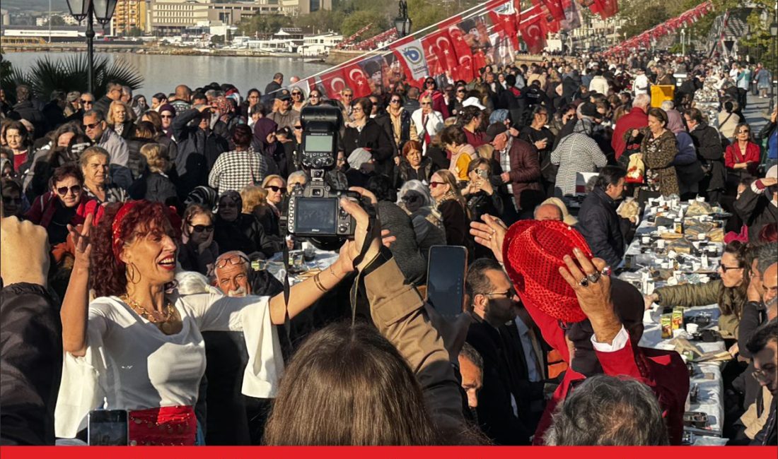 Baharın habercisi kabul edilen Hıdırellez kutlamaları kapsamında Tekirdağ’da sahilde kahvaltı