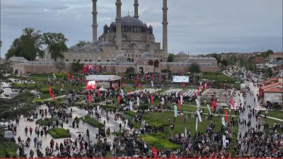 Edirne’de İstanbul’un fethinin 573. yıl dönümü etkinlikleri kapsamında düzenlenen “İstanbul’un