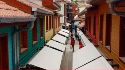 Edirne’nin tarihi ticaret dokusunun önemli noktalarından Terziler Sokağı’nda bulunan “Dar