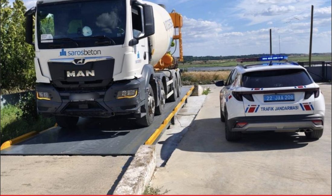 Edirne’nin Uzunköprü ilçesinde taşıma sınırını aşan kamyon sürücüsüne 60 bin