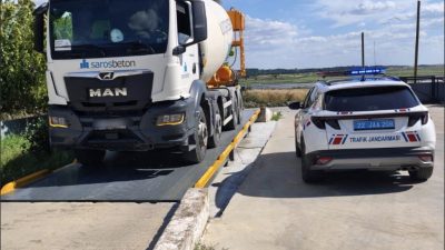Edirne’nin Uzunköprü ilçesinde taşıma sınırını aşan kamyon sürücüsüne 60 bin