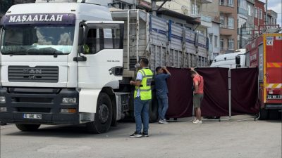 Edirne’nin Havsa ilçesinde tır çarpması sonucu yolun karşısına geçmeye çalışan